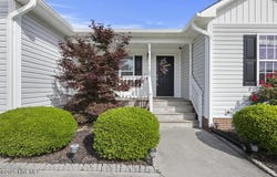 301 Pine Ridge Lane, Holly Ridge, NC 28445