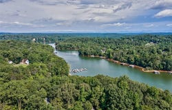 6421 Honeysuckle, Gainesville, GA 30506