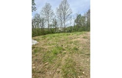 Howells Mill Rd., Ona, WV 25545