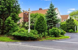 39 Tower Hill Road, Osterville, MA 02655