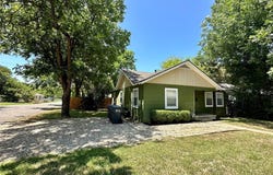 1821 Live Oak Avenue, Waco, TX 76708