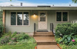 134 Windsor Court, New Brighton, MN 55112