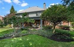 8201 Station House Road, Centerville, OH 45458