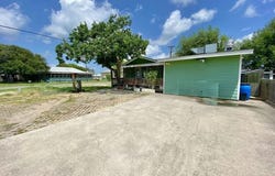 112 Palmetto Ave, ROCKPORT, TX 78382