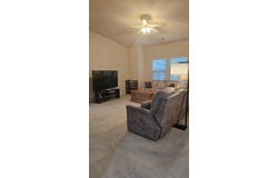 4612 S Linda Vista Street, Visalia, CA 93277