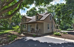 483 E Crystal Lake Avenue, Crystal Lake, IL 60014