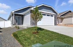 4032 ARROWHEAD TRL, Cheyenne, WY 82001