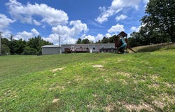 19917 Highway 2004, McKee, KY 40447