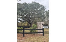 10 Lockwood Drive, Bluffton, SC 29910