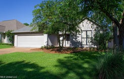 414 Spike Ridge, Canton, MS 39046