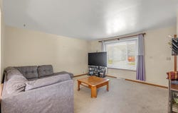 9360 N 85th St, Milwaukee, WI 53224