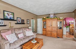 545 N Madison Street, Marshall, MI 49068