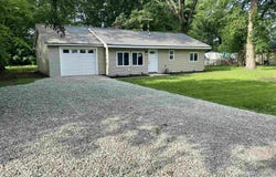 109 Marilyn Avenue, Centralia, IL 62801
