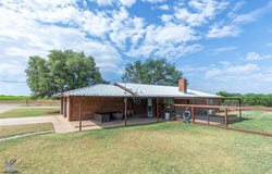 372 Fm 2744, Sweetwater, TX 79556