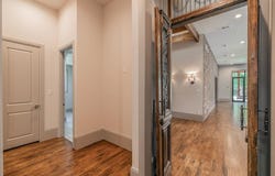 1306 Worthington Street, Grapevine, TX 76051