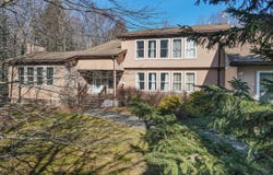 58 Bender Road, Gouldsboro, PA 18424
