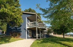 306 Deer Park Circle, Kimberling City, MO 65686