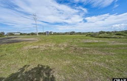 Eagle Pass Road, Hatteras, NC 27943