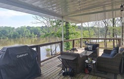471 Getaway Ln, Baxley, GA 31513