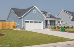 432 Pebble Shore Drive, Sneads Ferry, NC 28460