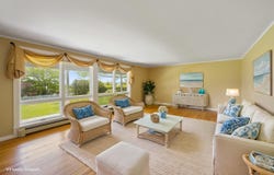 3 Navy Street, Searsport, ME 04974