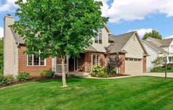 741 Arlington Dr, IowaCity, IA 52245