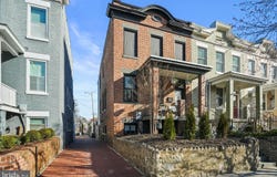 1410 C ST NE, WASHINGTON, DC 20002