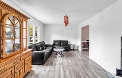 5727 Laporte Drive, Lansing, MI 48911