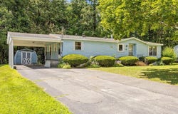 74 Sunrise Lane, Gardner, MA 01440