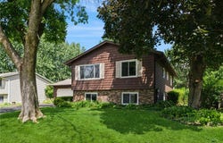 3532 Rolling View Drive, White Bear Lake, MN 55110