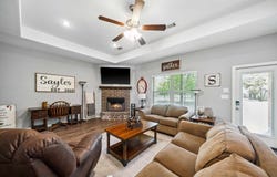 81 Starview Dr, Star Harbor, TX 75148