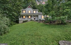 121 LOVELL LANE, GLENMOORE, PA 19343
