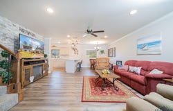 2118 W Lake Dr, Gladewater, TX 75647