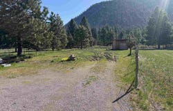 5404 N Old Stage Rd, Mt Shasta, CA 96067