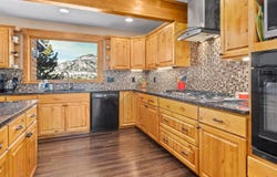 609 Whispering Pines Dr, Estes Park, CO 80517