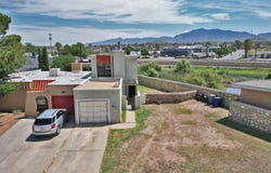 191 Mulberry Avenue unit: B, El Paso, TX 79932