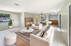 9 SPRING LOOP CIRCLE, OCALA, FL 34472
