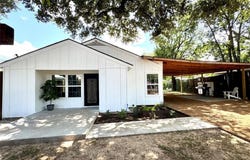 10940 Rylie Crest Drive, Dallas, TX 75217