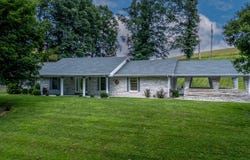 1044 Patrick Road, West Liberty, KY 41472