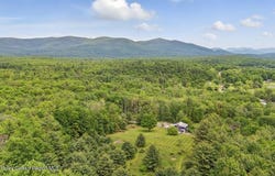 21 Schroon Hill Road, Kerhonkson, NY 12446