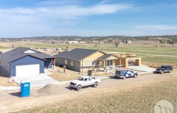 1016 5th St E, Roundup, MT 59072