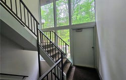 6830 Carriage Hill Drive unit: D33, Brecksville, OH 44141