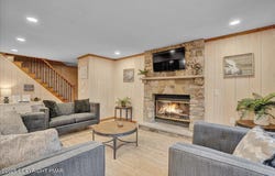 169 Cardinal, Gouldsboro, PA 18424