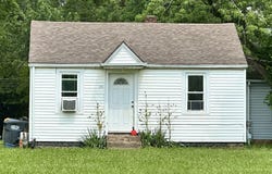 1711 E Lynn Street, Anderson, IN 46016