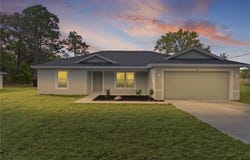 8 MALAUKA RUN COURT, OCKLAWAHA, FL 32179