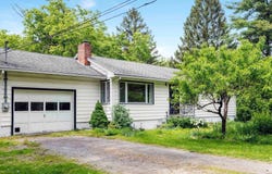 37 Mary'S Lane, Stone Ridge, NY 12484