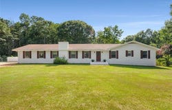 151 County Line Road, Fayetteville, GA 30215