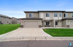 7705 S Townsley Ave, Sioux Falls, SD 57108