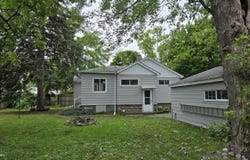 23060 Hoover Avenue, Hazel Park, MI 48030