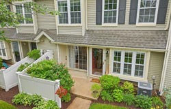 807 TRESCOTT PLACE, MOUNT LAUREL, NJ 08054
